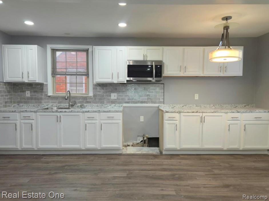 8254 Sussex Street, Detroit, MI 48228 — Photo 4