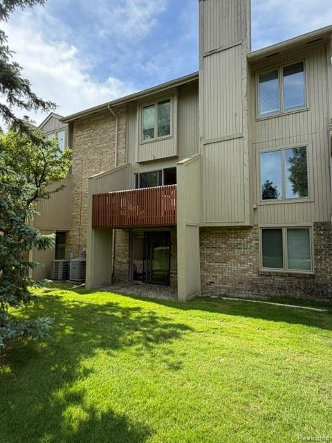 4070 Foxpointe Drive, West Bloomfield, MI 48323 — Photo 5