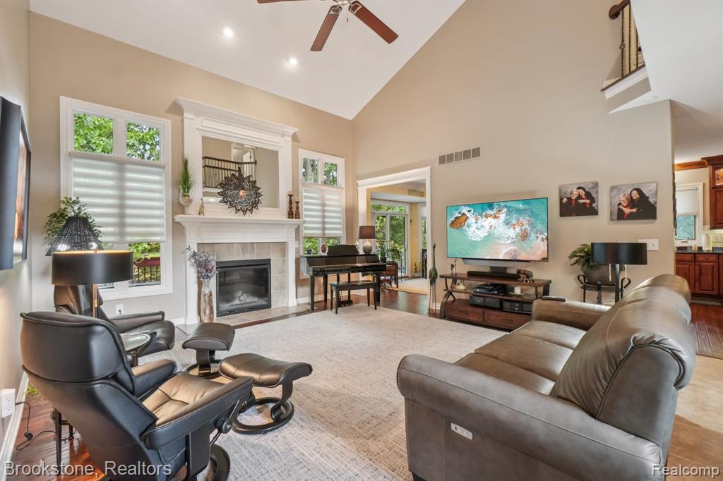 5947 Blackberry Lane, Clarkston, MI 48348 — Photo 9