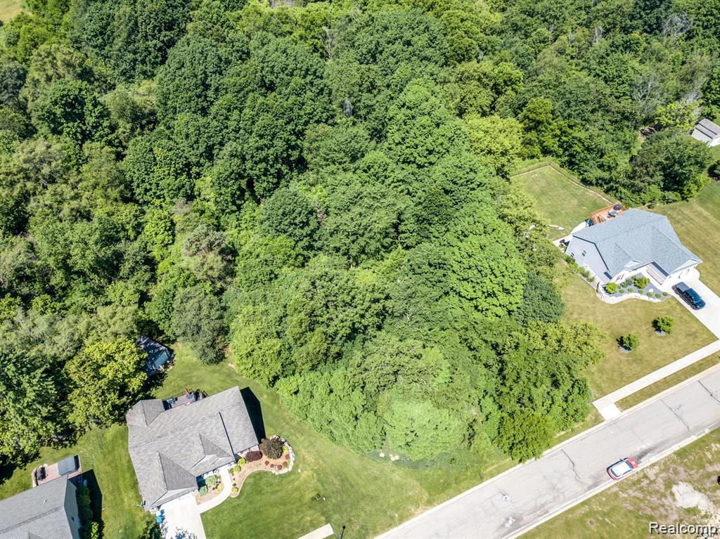 7480 Fairview Drive, Goodrich Vlg, MI