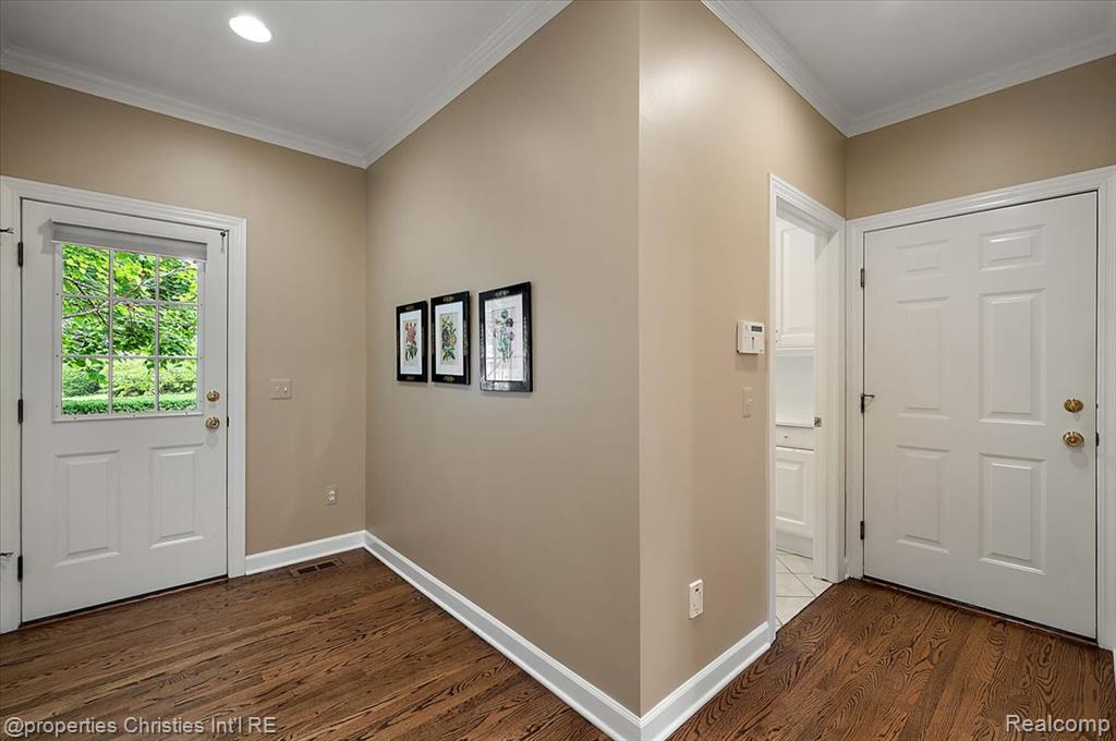 400 Hamilton Road, Bloomfield, MI 48301 — Photo 45