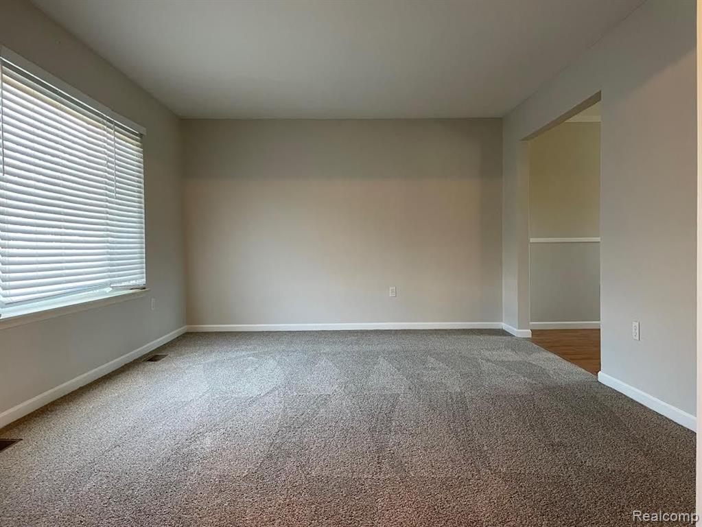 44947 FOREST TRAIL Drive, Canton, MI 48187 — Photo 8