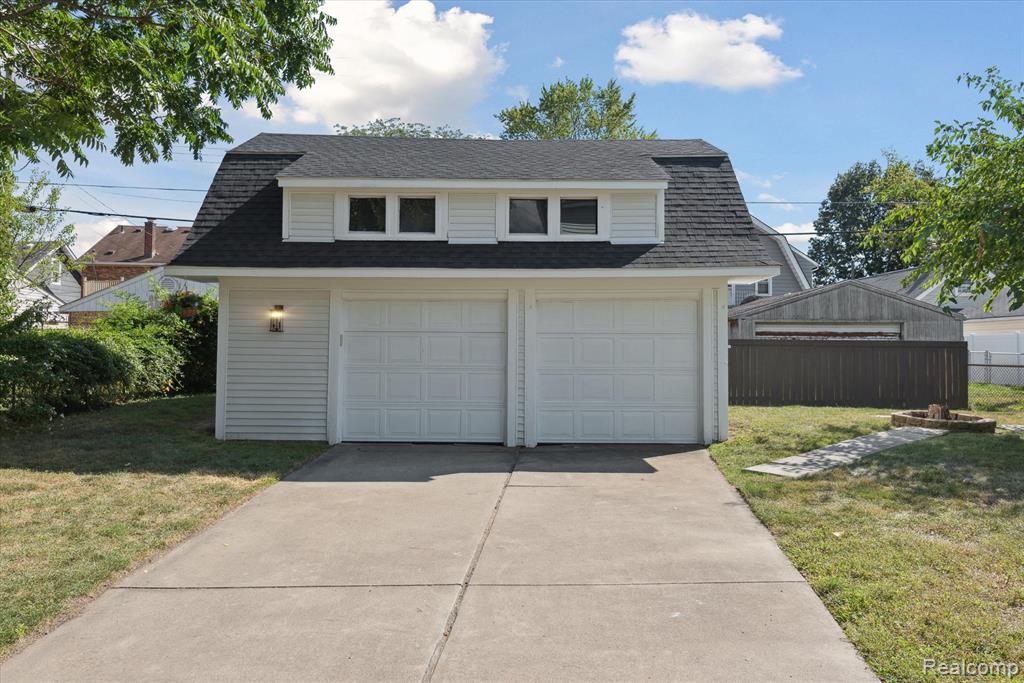 517 Emmons Boulevard, Wyandotte, MI 48192 — Photo 51