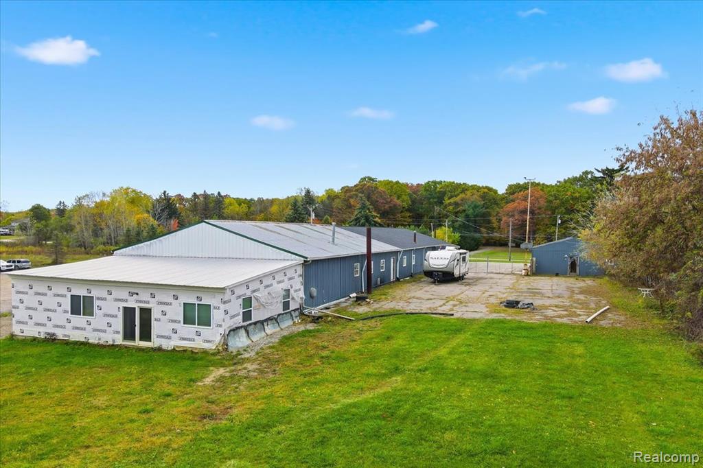 4718 Davison Road, Lapeer, MI 48446 — Photo 10