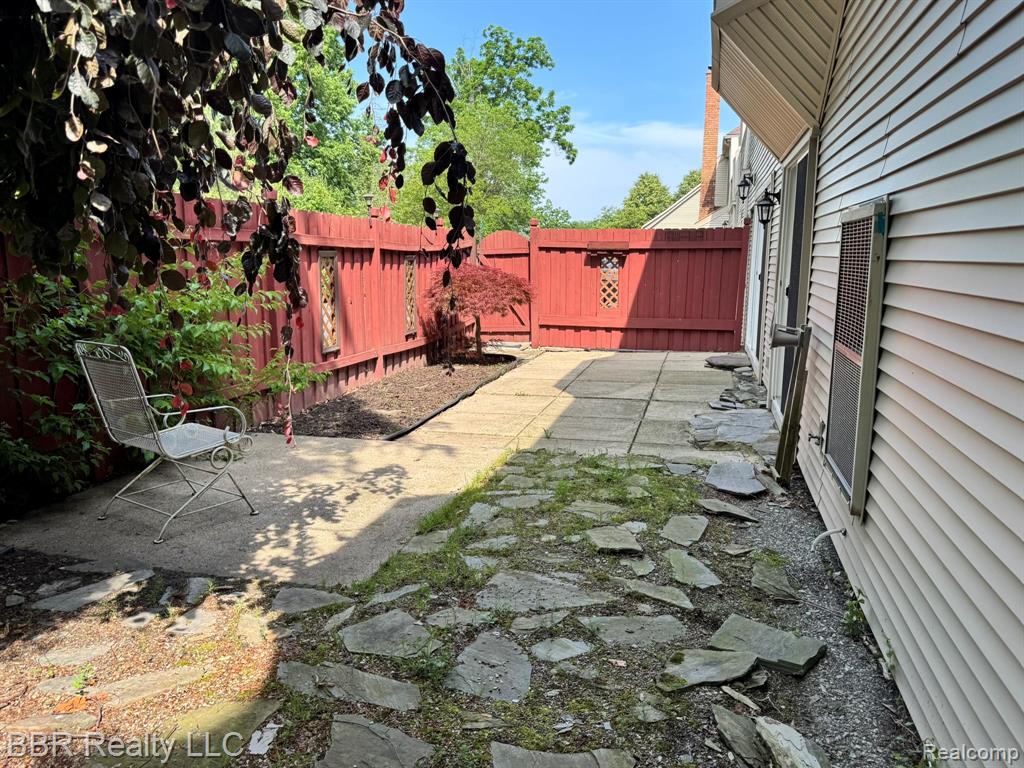 8337 Colony Drive, 4, Grosse Ile, MI 48138 — Photo 17