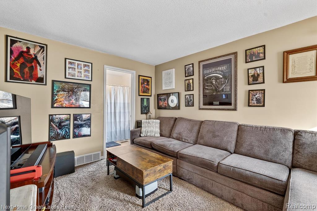 726 W 2nd Street, Davison, MI 48423 — Photo 9