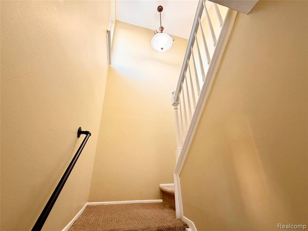 44563 SAVERY Drive, Canton, MI 48187 — Photo 18