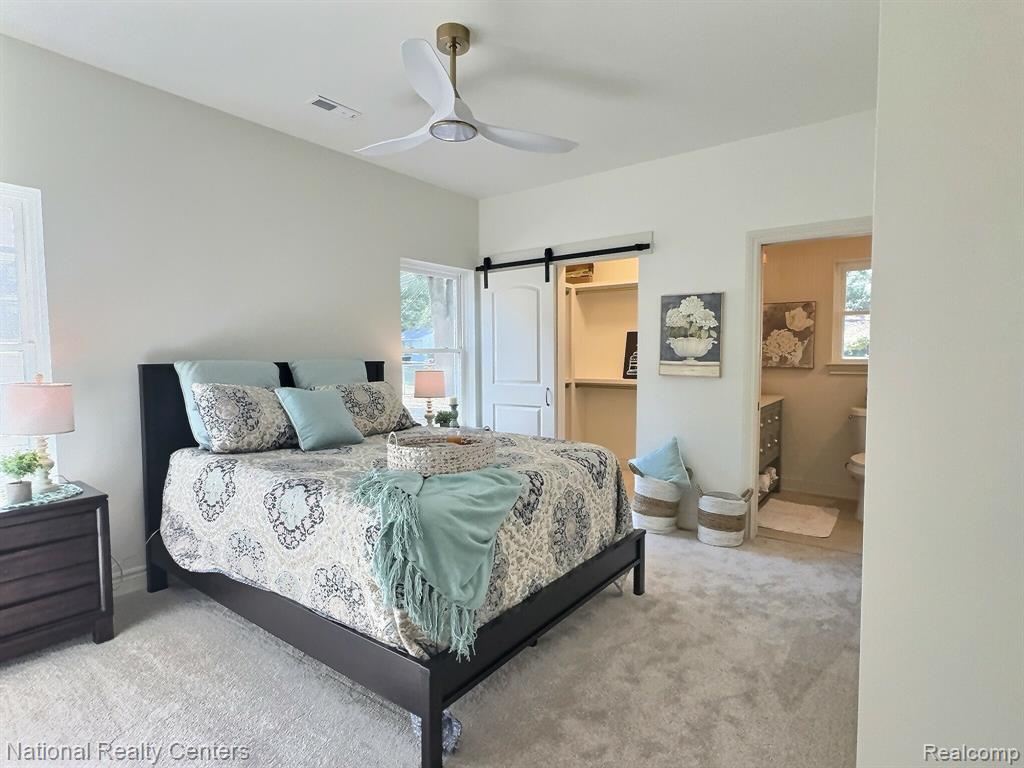 542 Springle Drive, Waterford, MI 48327 — Photo 13
