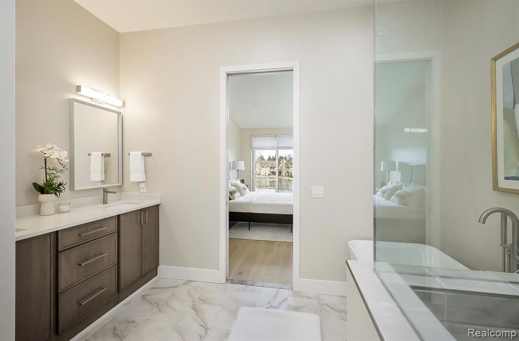 479 Newburne Pointe, Bloomfield Hills, MI 48304 — Photo 15