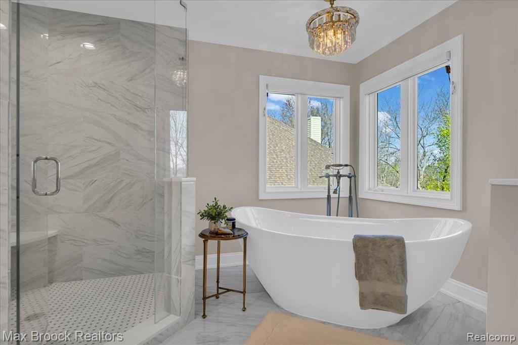 6462 W OAKS Drive, West Bloomfield, MI 48324 — Photo 30