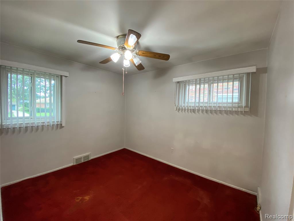 9071 Riverview, Redford, MI 48239 — Photo 12