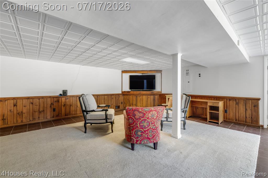 5717 Sussex Drive, Troy, MI 48098 — Photo 49