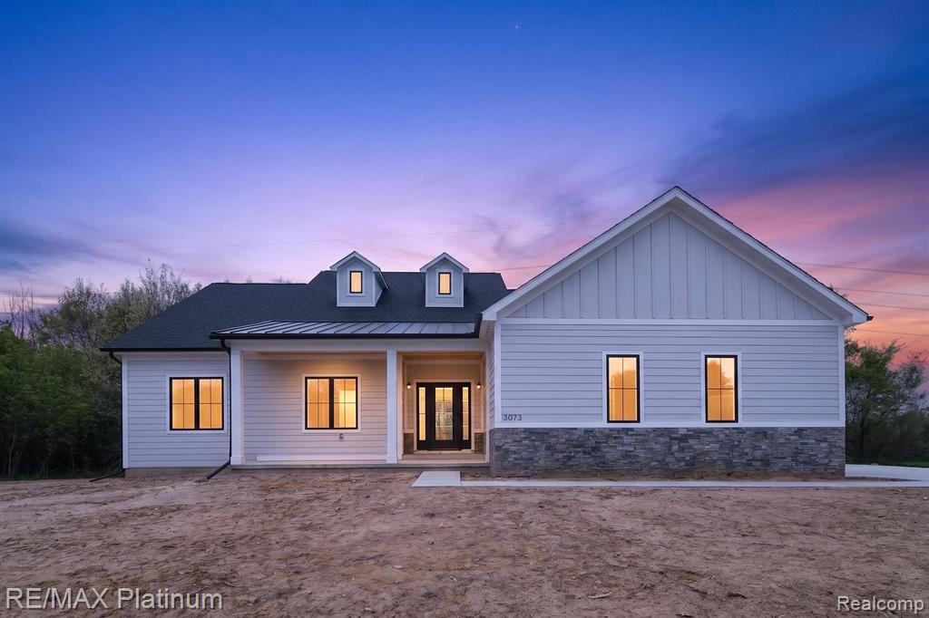 3073 Gecko Trail E, Pinckney, MI 48169