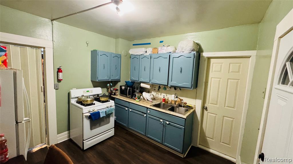 3193 Trowbridge Street, Hamtramck, MI 48212 — Photo 16