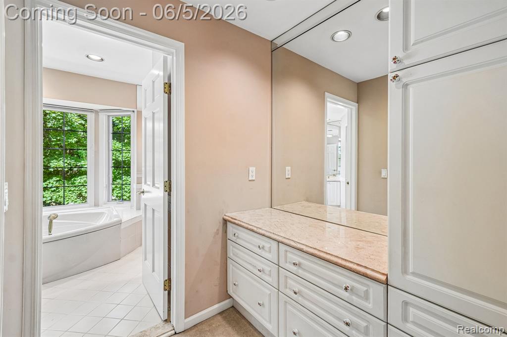 4523 Rivers Edge Drive, Troy, MI 48098 — Photo 42