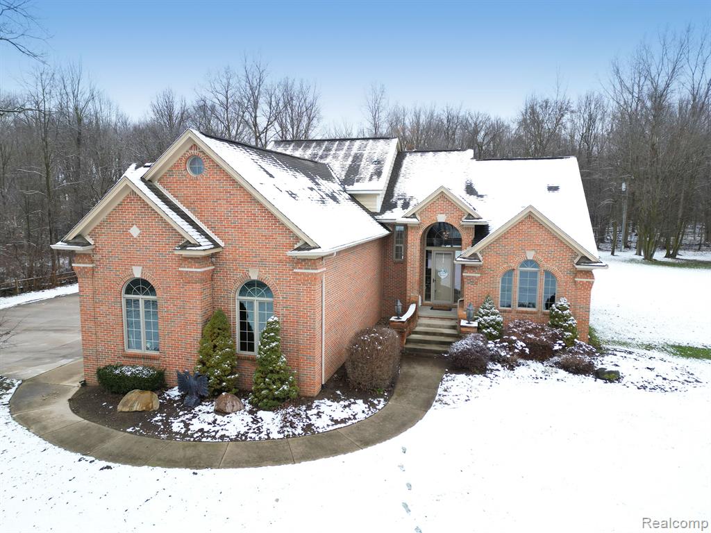 8933 BORDMAN Road, Almont, MI 48003 — Photo 6