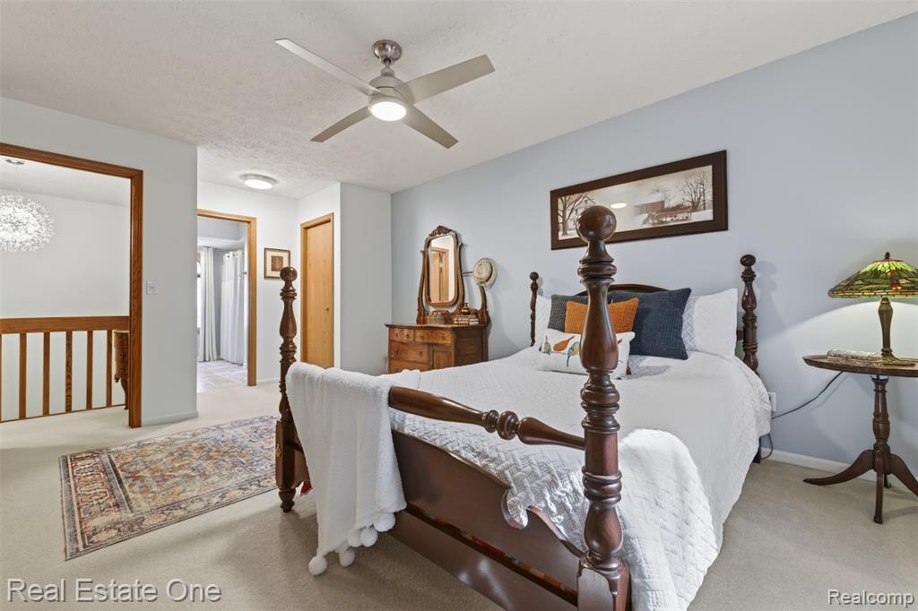 6586 Scenic Pines Court, 43, Clarkston, MI — Photo 33