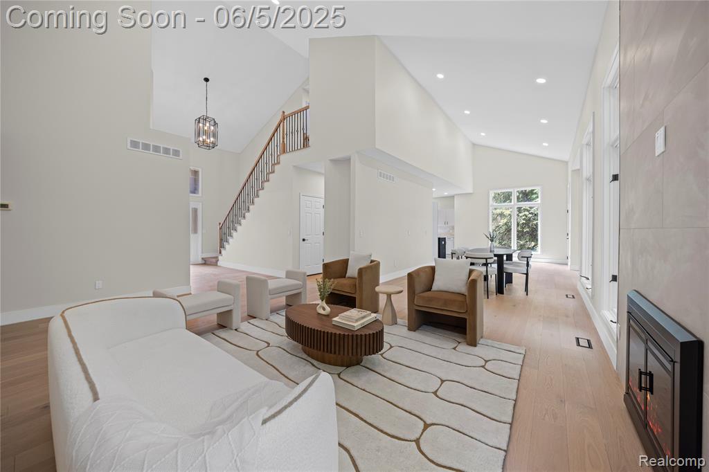 4610 Woodbine Circle, West Bloomfield, MI 48323 — Photo 8