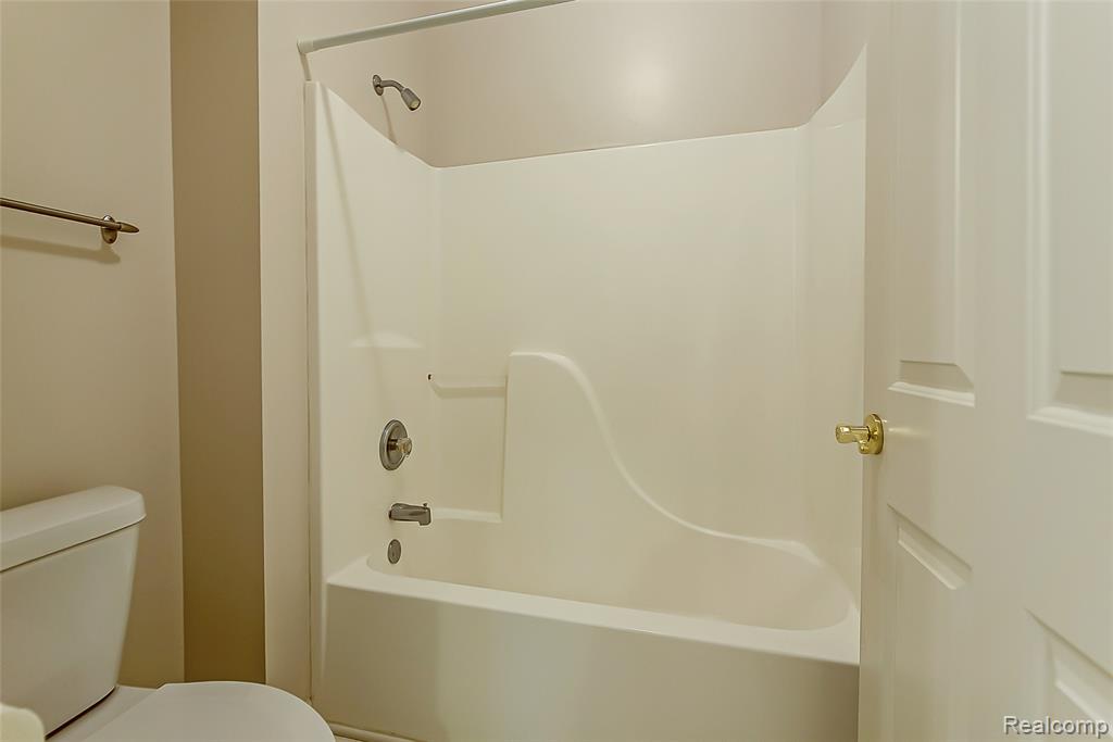 7509 Lake Street, Dexter, MI 48130 — Photo 50