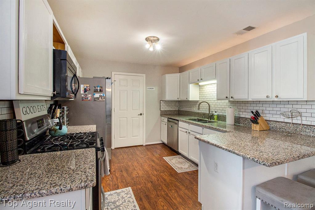 3336 KNEELAND Circle, Howell, MI 48843 — Photo 10