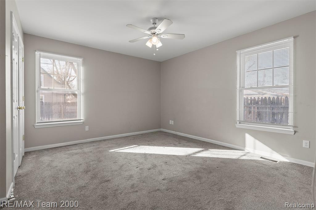 21025 Glen Lodge Road, Ferndale, MI 48220 — Photo 23