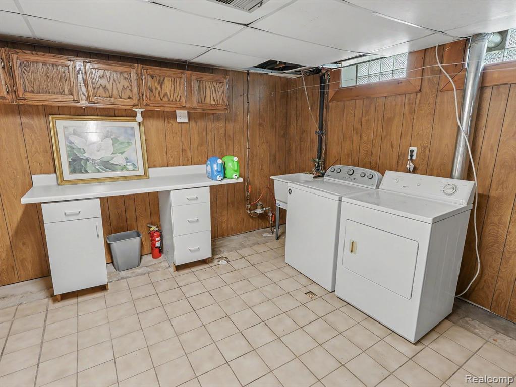 1418 Oakview Drive, Canton, MI 48187 — Photo 20