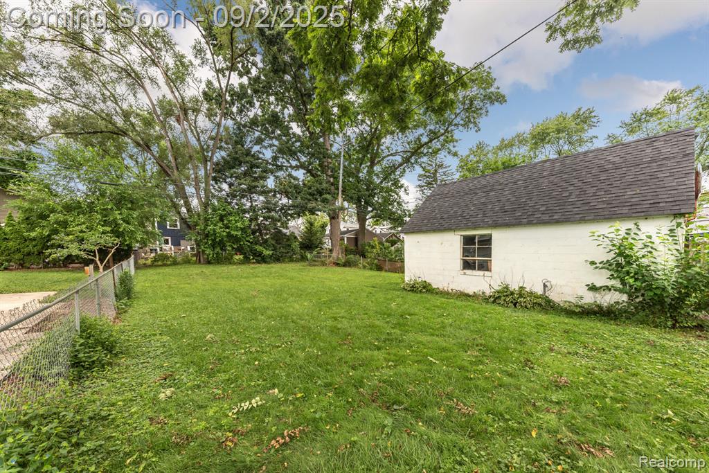 557 N Harvey Street, Plymouth, MI 48170 — Photo 6