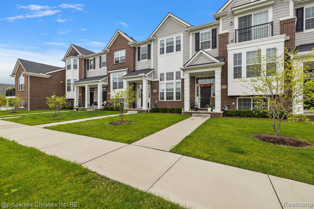 49521 LANTERN Way, 45, Canton, MI 48188 — Photo 35