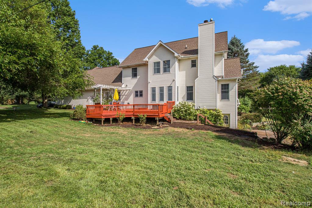 8472 Maltby Road, Brighton, MI 48116 — Photo 27