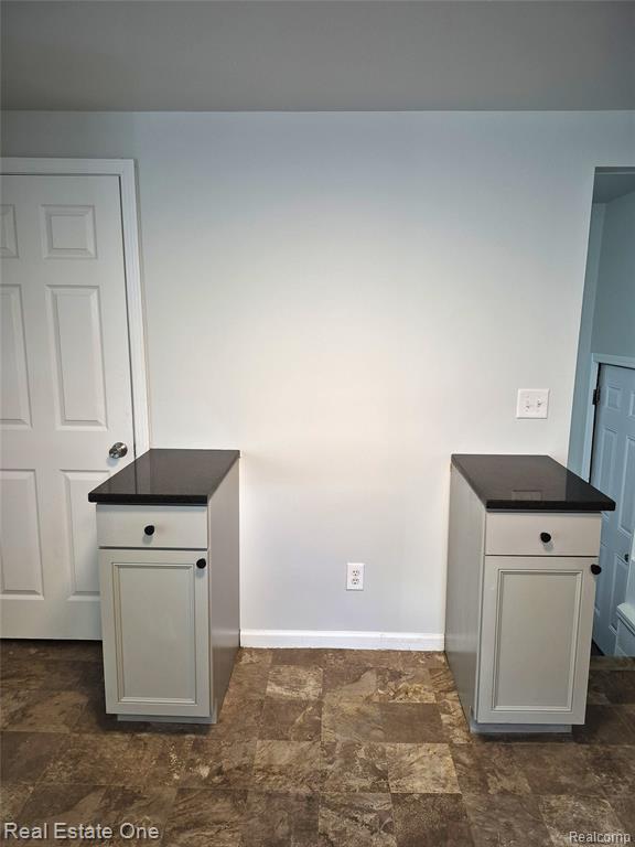 51 Elizabeth Street, River Rouge, MI 48218 — Photo 16