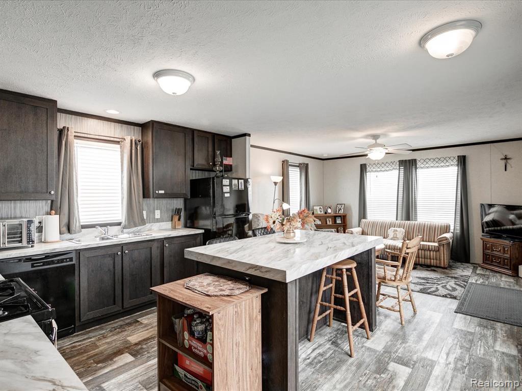265 Westbrook Court, Port Huron, MI 48060 — Photo 9