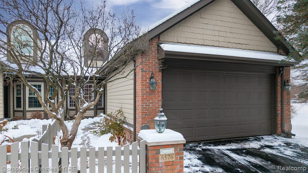 6576 Steeple Ridge, Clarkston, MI — Photo 5