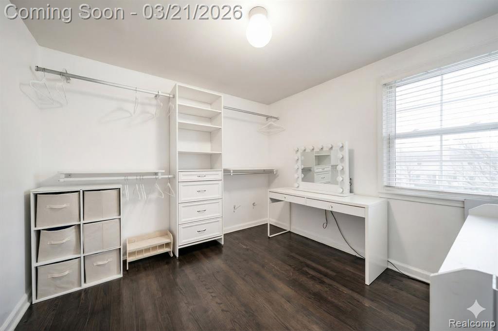 683 Graefield Court, Birmingham, MI 48009 — Photo 16