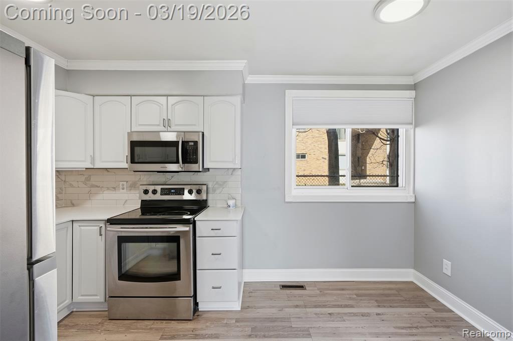 4030 W 13 Mile Road, J2, Royal Oak, MI 48073 — Photo 7