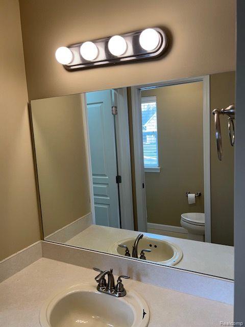 943 RIKKI ANN, Wixom, MI — Photo 16