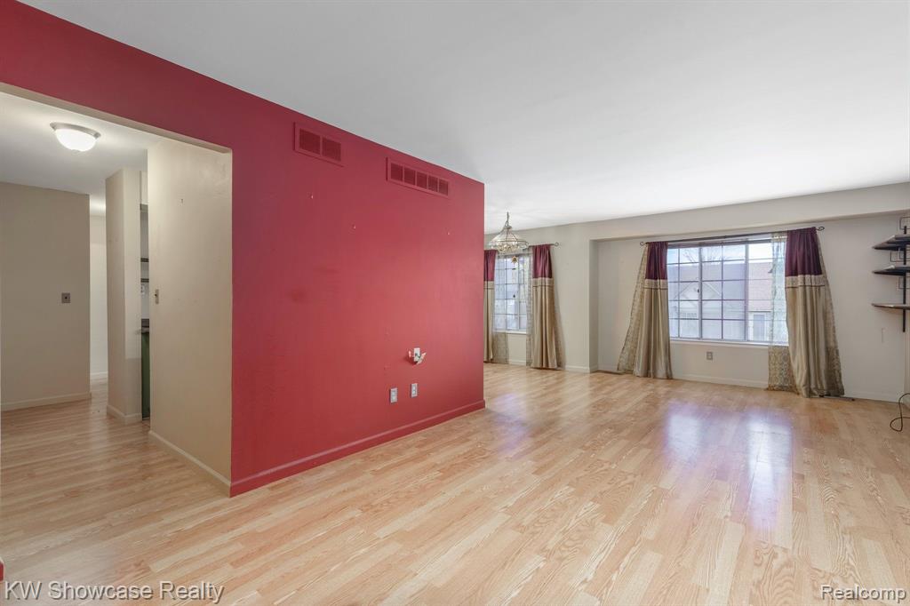 30236 SOUTHFIELD Road, 263, Southfield, MI 48076 — Photo 7