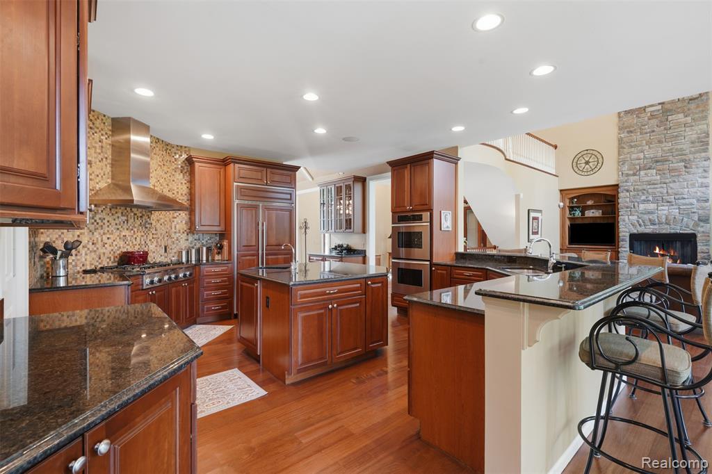 5110 Kitson Lane, West Bloomfield, MI 48324 — Photo 13