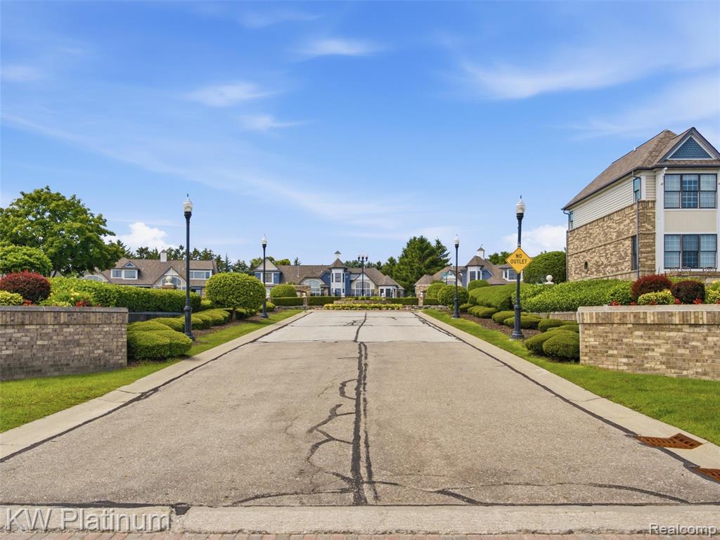 1842 Edison Shores Place, Port Huron, MI 48060 — Photo 58