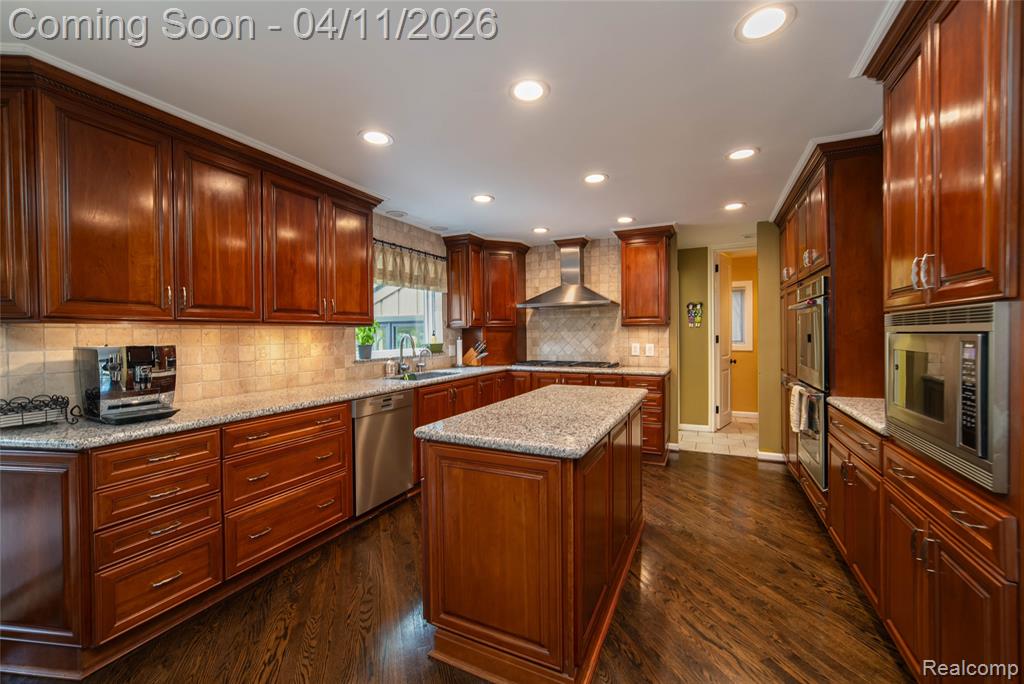 4683 Maura Lane, West Bloomfield, MI 48323 — Photo 17