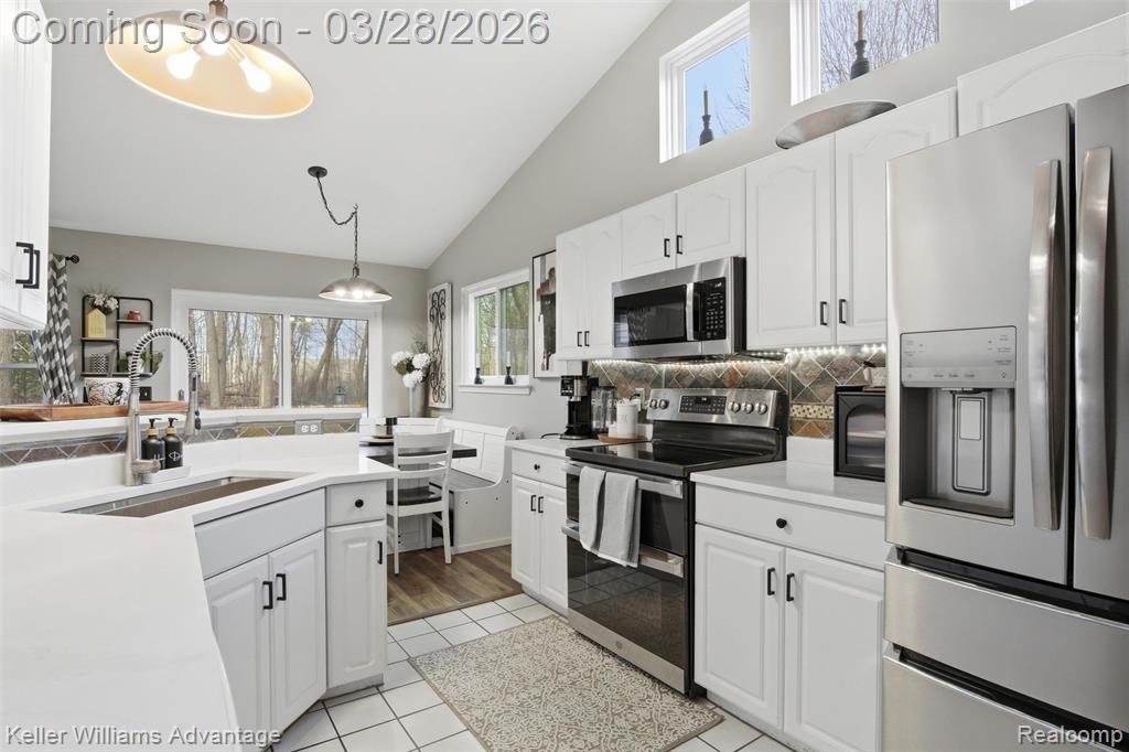 6487 Sheppard Drive, Westland, MI — Photo 10
