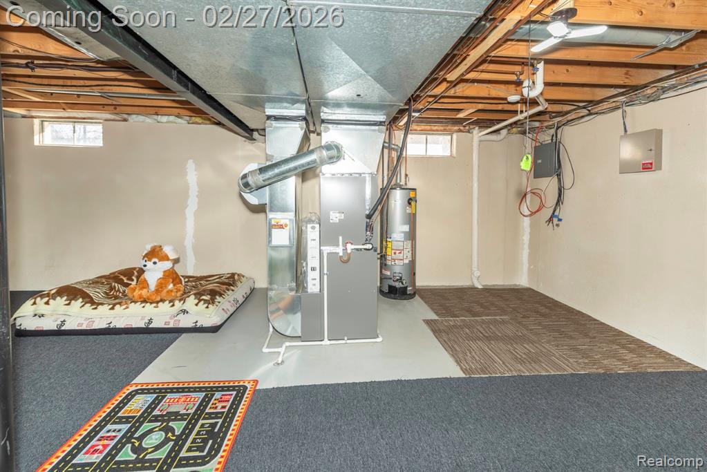 8203 Barrington Drive, Ypsilanti, MI 48198 — Photo 34