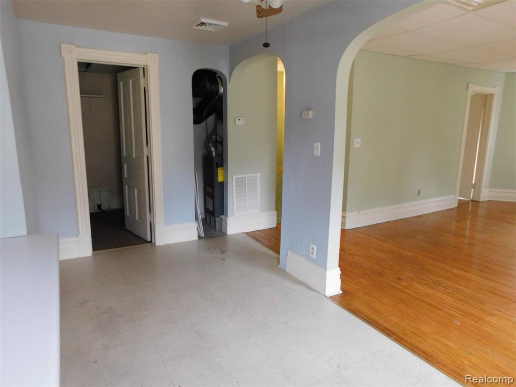 813 Court Street, Port Huron, MI 48060 — Photo 7
