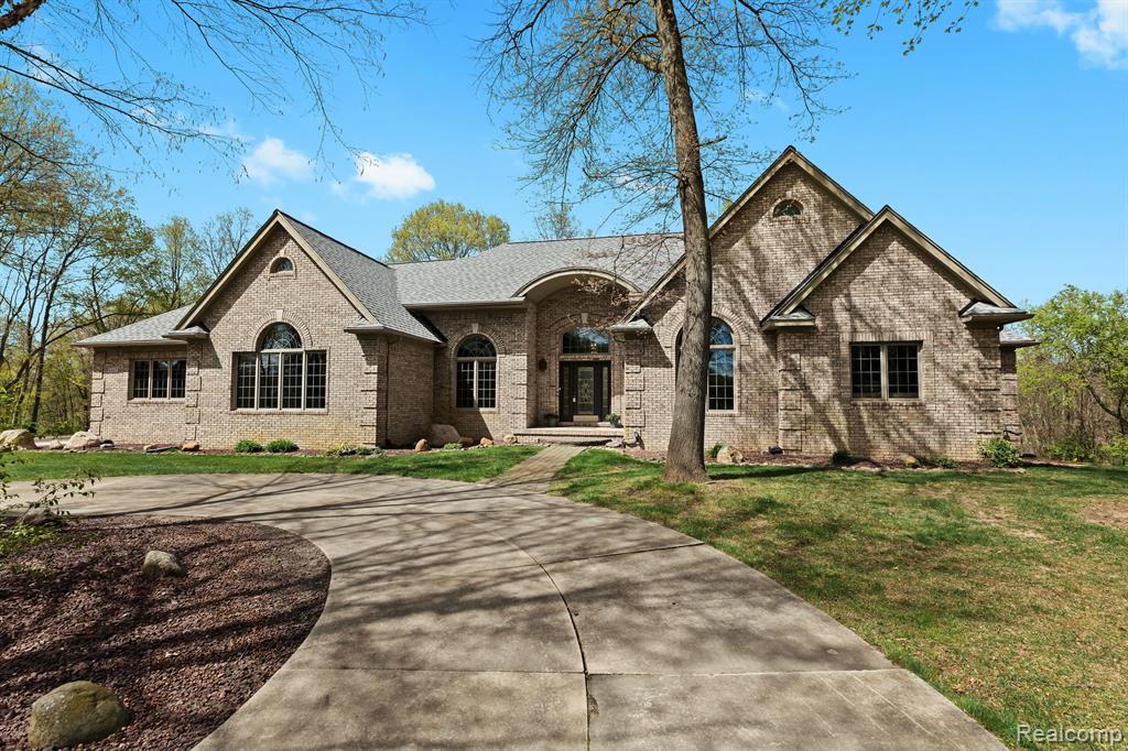 9997 APPLEGATE Lane, Brighton, MI 48114 — Photo 20
