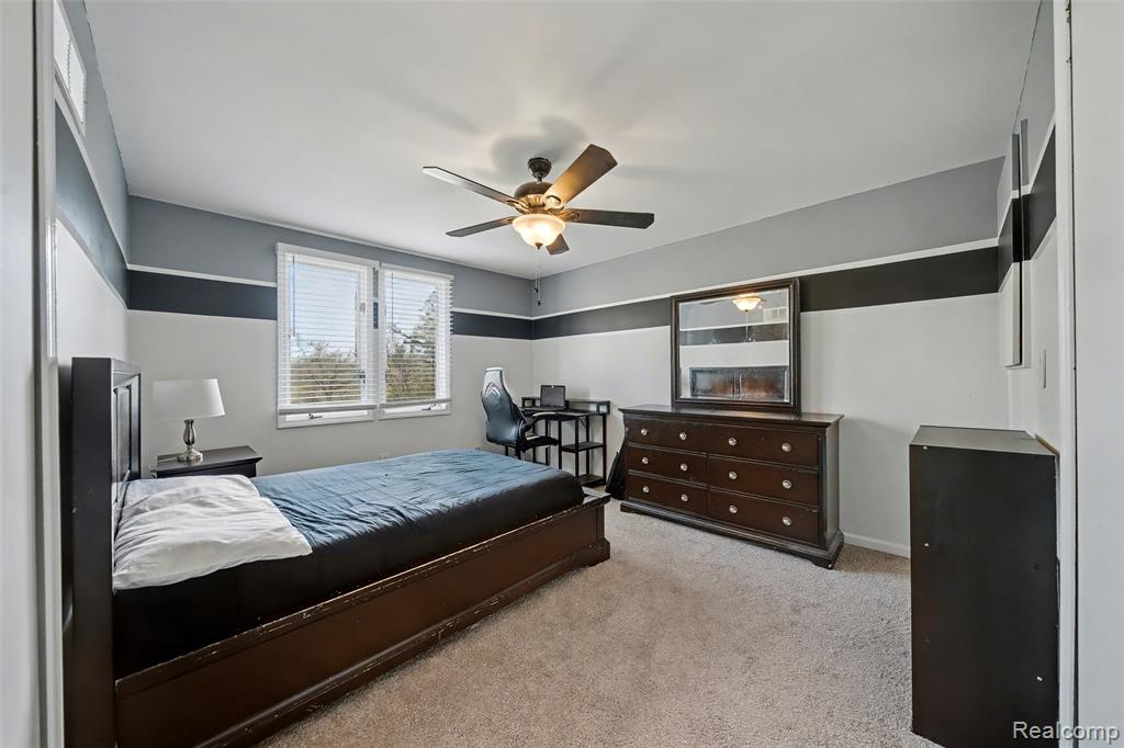 6940 Wing Lake Road, Bloomfield, MI 48301 — Photo 24