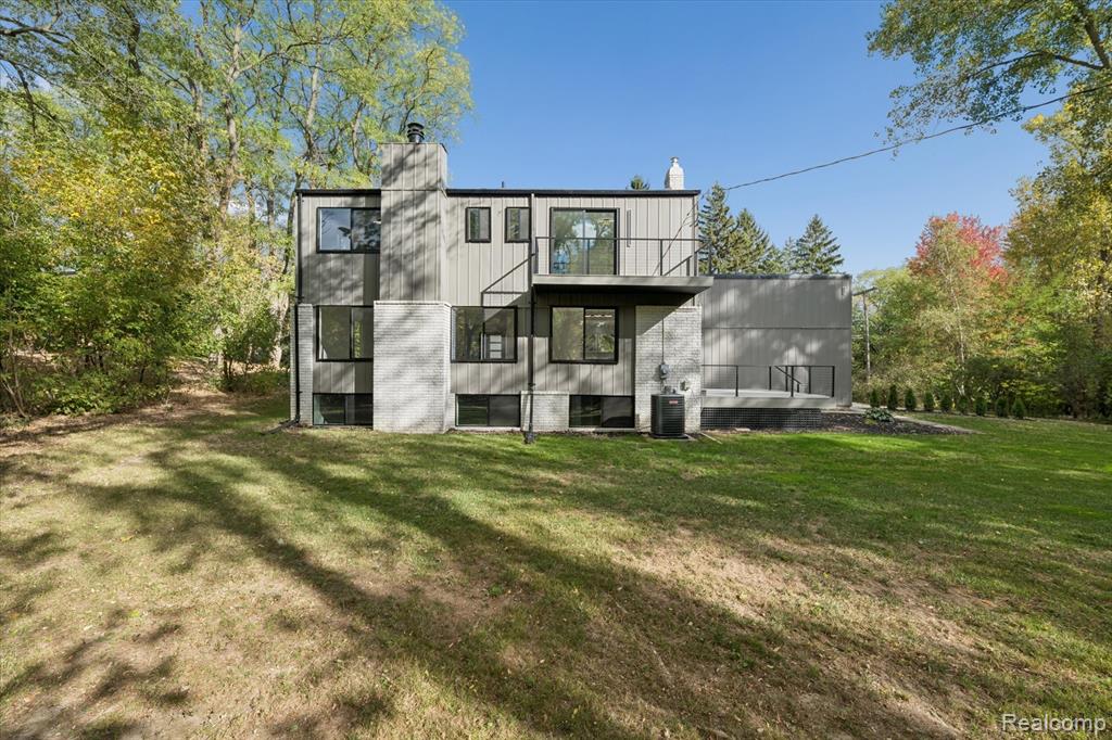 3668 Bayou Drive, West Bloomfield, MI 48323 — Photo 36