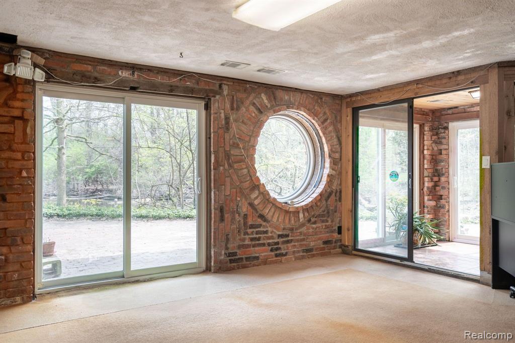 6609 Bloomfield Lane, West Bloomfield, MI — Photo 49