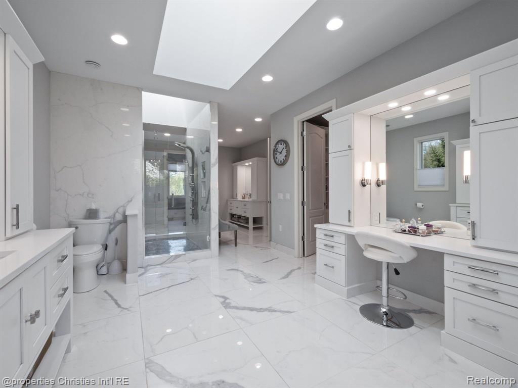 920 SOUTHDOWN Road, Bloomfield Hills, MI 48304 — Photo 27