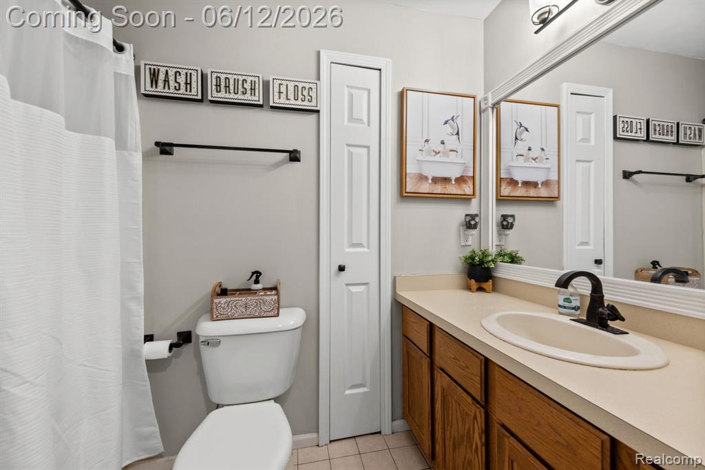2285 Somerville Drive, Oxford, MI 48371 — Photo 33