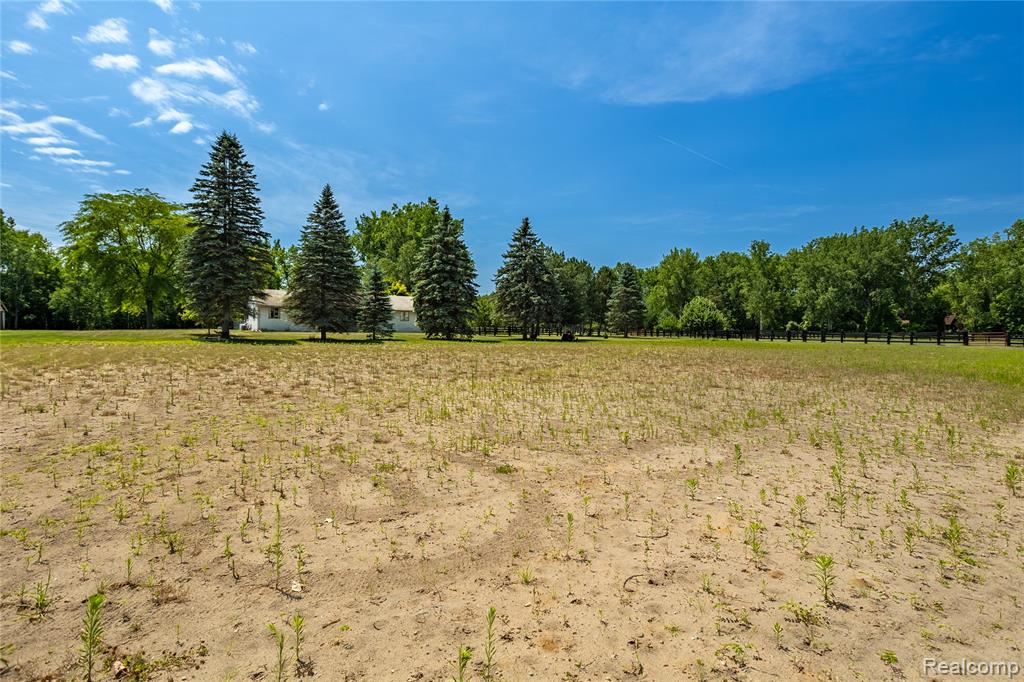 50 Schmidt Road, Kawkawlin, MI 48631 — Photo 36