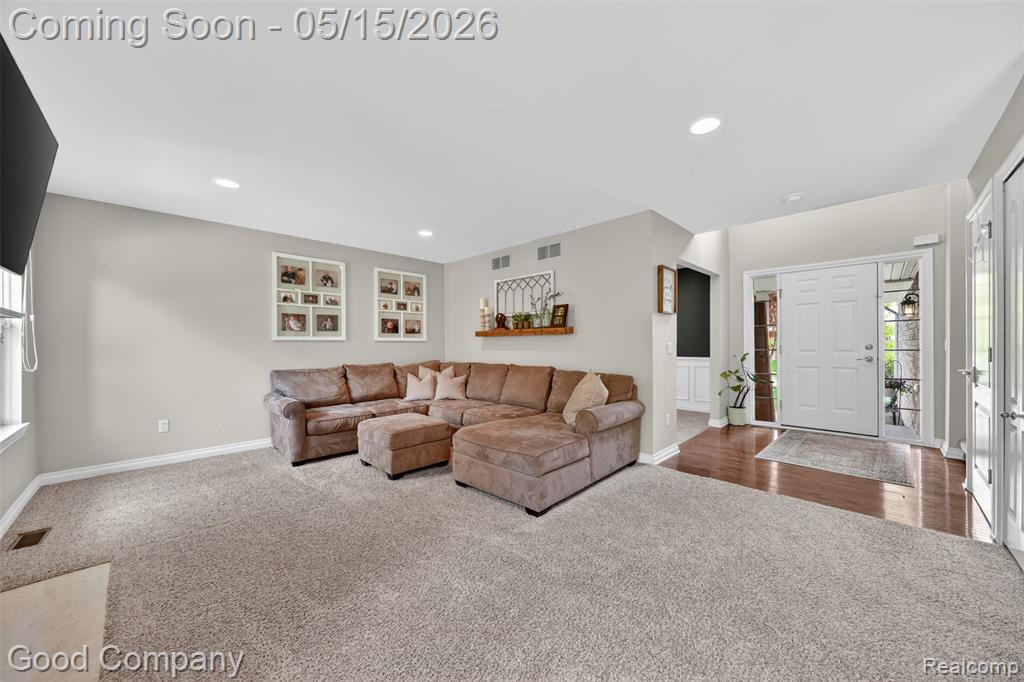 28622 Oakmonte Circle W, New Hudson, MI 48165 — Photo 15